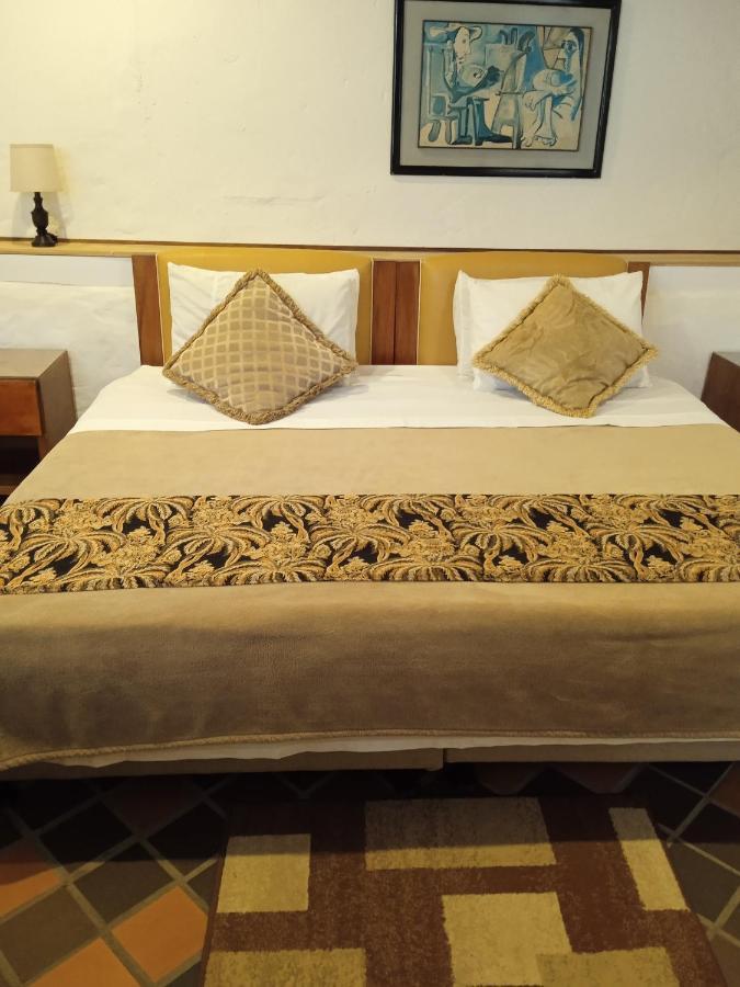 Hotel La Posada Del Zaguan Эль-Ретиро Экстерьер фото