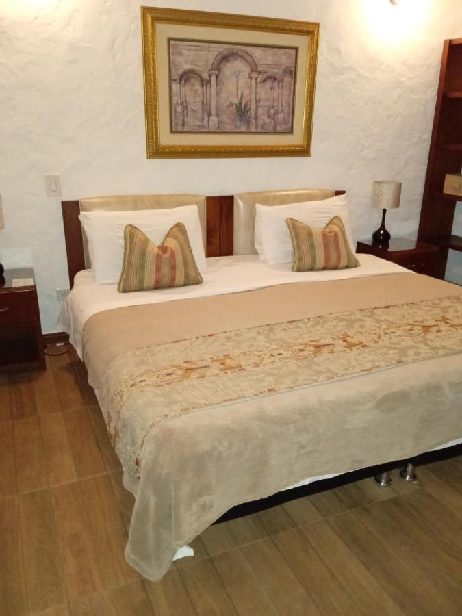 Hotel La Posada Del Zaguan Эль-Ретиро Экстерьер фото