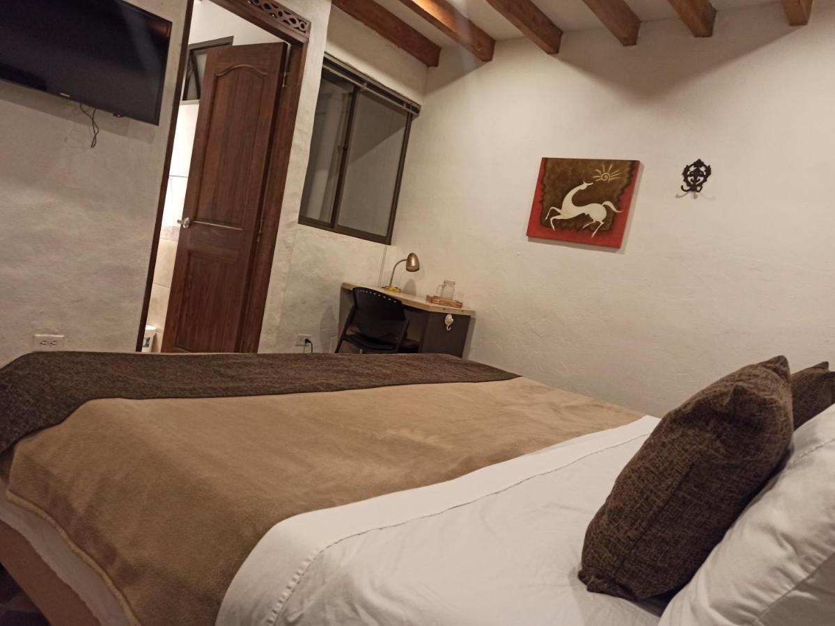 Hotel La Posada Del Zaguan Эль-Ретиро Экстерьер фото